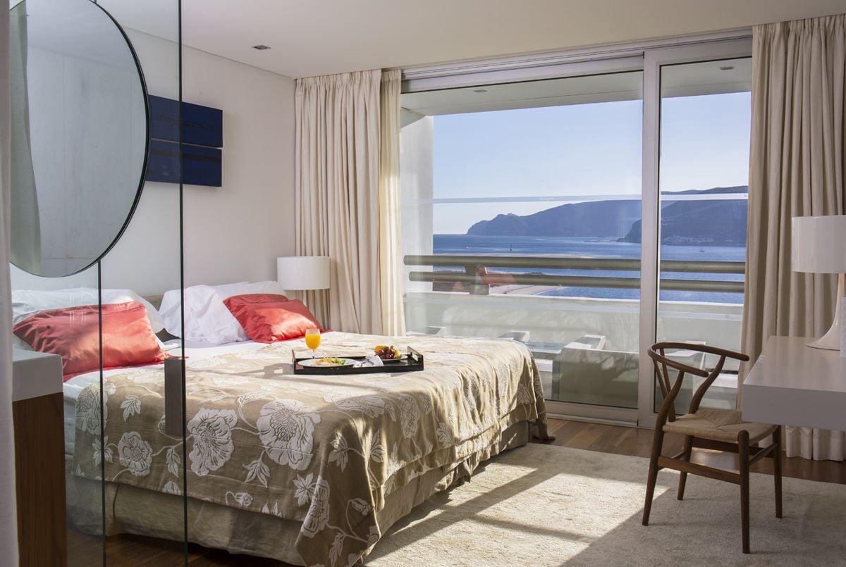 Troia Design Hotel Bagian luar foto A bedroom at the hotel